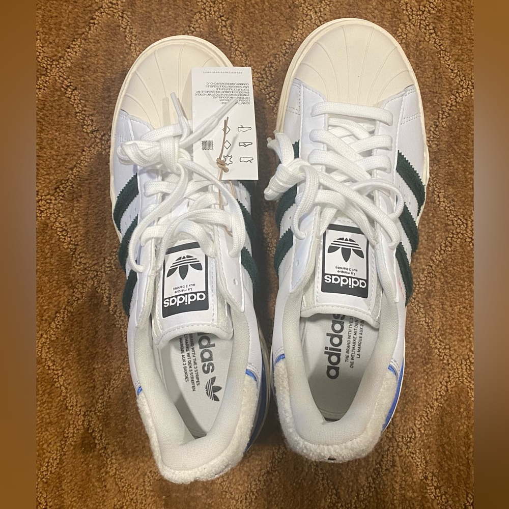 Adidas 8.5 Superstar Bonega